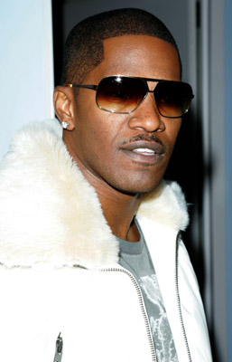 Jamie Foxx at event of Total Request Live (1999)