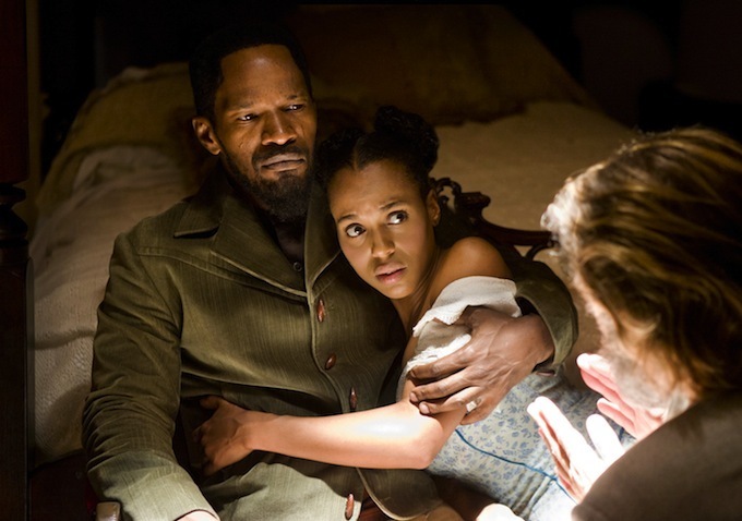 Still of Jamie Foxx and Kerry Washington in Istrukes Dzango (2012)