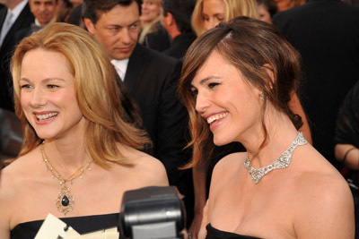 Laura Linney and Jennifer Garner at event of The 80th Annual Academy Awards (2008)