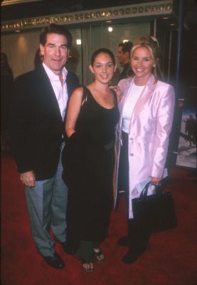 Steve Garvey and Candace Garvey at event of Three Kings (1999)