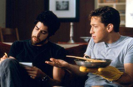 Still of Adam Goldberg and Dan Bucatinsky in All Over the Guy (2001)