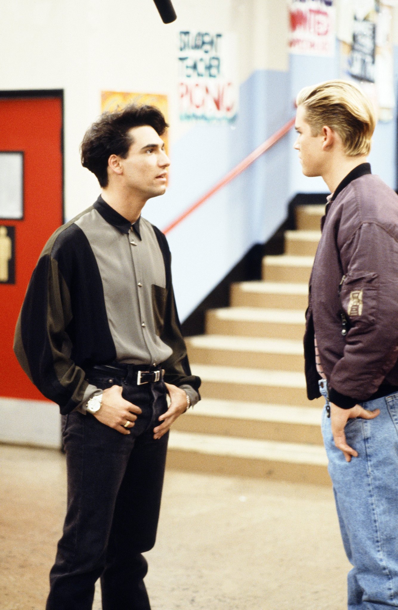 Still of Mark-Paul Gosselaar and Eddie Garcia in Saved by the Bell (1989)