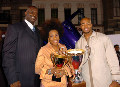 Macy Gray, Shaquille O'Neal and Corey Maggette