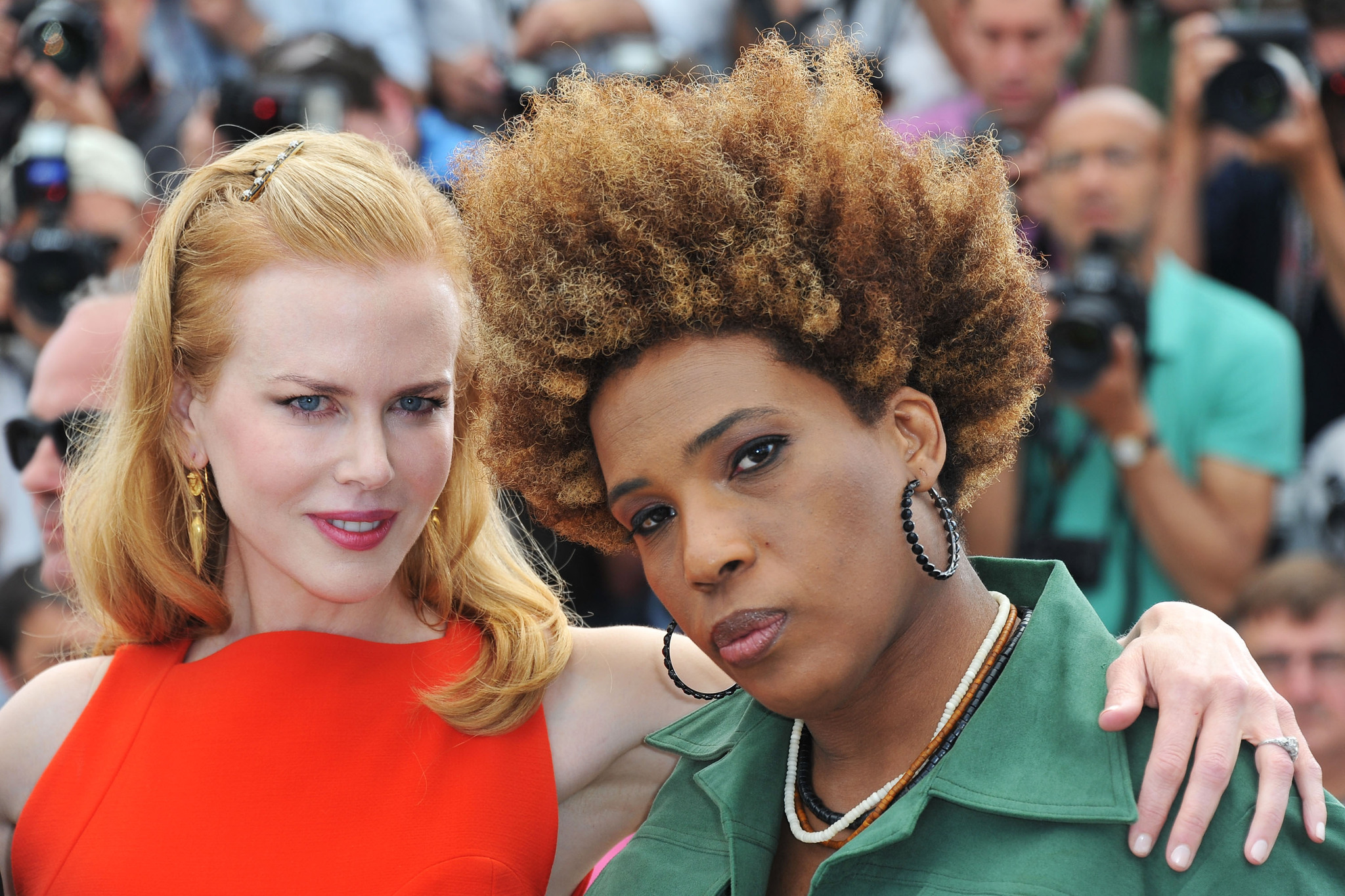 Nicole Kidman and Macy Gray at event of The Paperboy (2012)