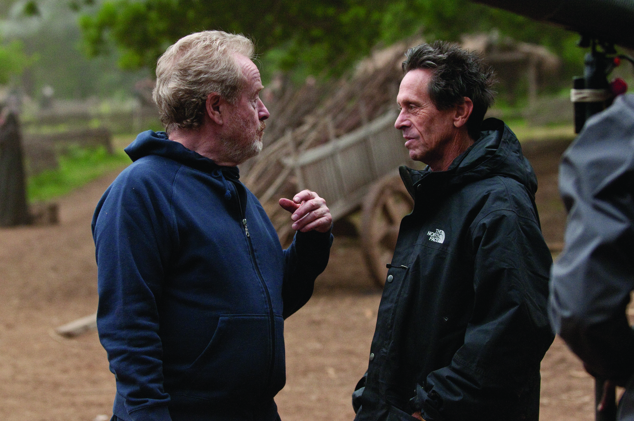 Still of Ridley Scott and Brian Grazer in Robinas Hudas (2010)