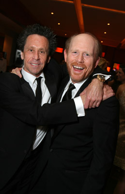 Ron Howard and Brian Grazer at event of The 79th Annual Academy Awards (2007)