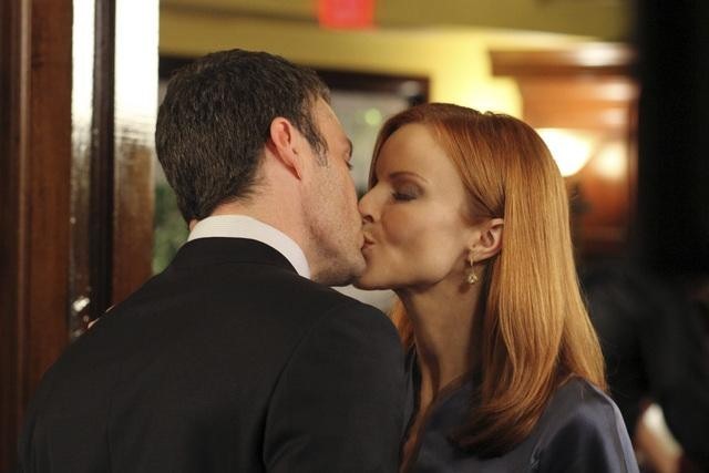 Still of Brian Austin Green and Marcia Cross in Nusivylusios namu seimininkes (2004)