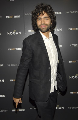 Adrian Grenier at event of Manes cia nera (2007)