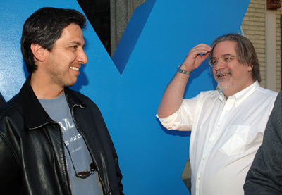 Matt Groening and Ray Romano at event of Simpsonai (1989)