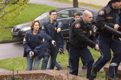 Still of Diane Lane and Colin Hanks in Untraceable (2008)