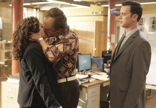 Still of Colin Hanks, Diana Maria Riva and Bradley Whitford in The Good Guys (2010)