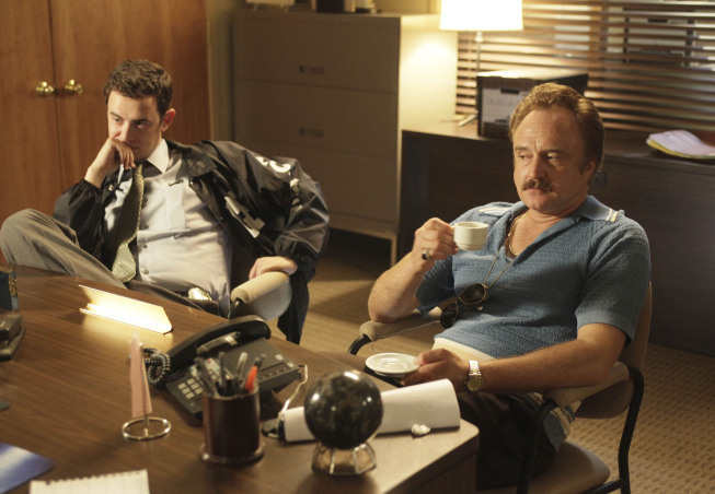 Still of Colin Hanks and Bradley Whitford in The Good Guys (2010)