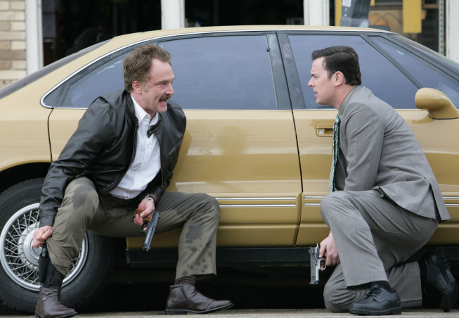 Still of Colin Hanks and Bradley Whitford in The Good Guys (2010)