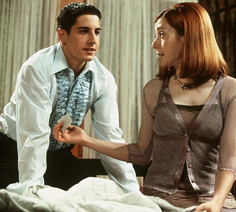 Still of Jason Biggs and Alyson Hannigan in American Pie (1999)