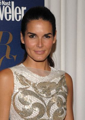 Angie Harmon