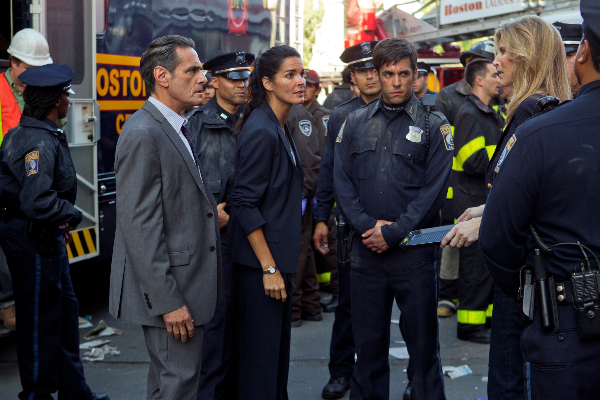 Still of Angie Harmon in Rizzoli & Isles (2010)