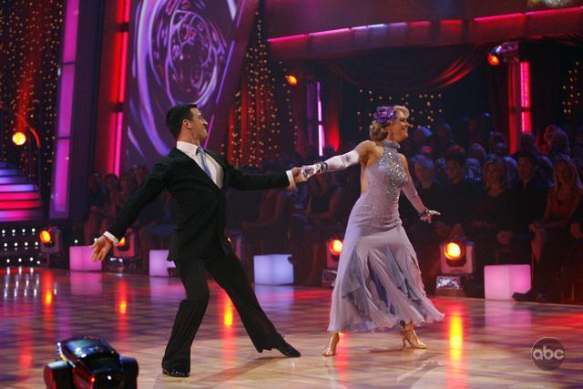 Still of Melissa Joan Hart in Dancing with the Stars (2005)