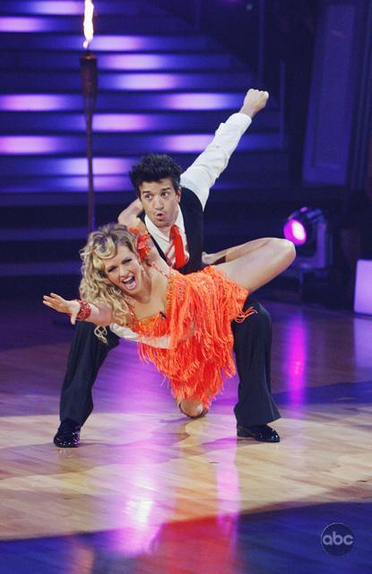 Still of Melissa Joan Hart in Dancing with the Stars (2005)