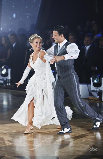 Still of Melissa Joan Hart in Dancing with the Stars (2005)