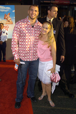 Melissa Joan Hart at event of Raising Helen (2004)