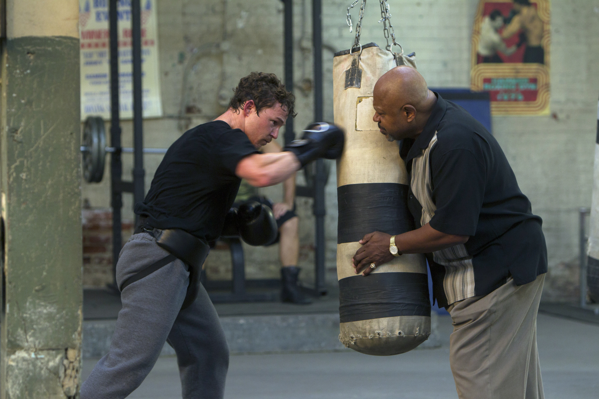 Still of Charles S. Dutton and Shawn Hatosy in Nusikalstami protai (2005)