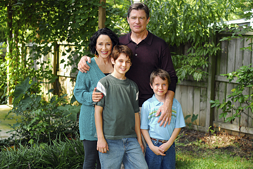 Still of Treat Williams, Patricia Heaton, Dominic Scott Kay and Charles Henry Wyson in Front of the Class (2008)