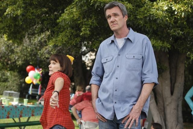 Still of Patricia Heaton and Neil Flynn in The Middle (2009)