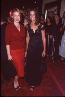 Molly Ringwald and Katie Holmes at event of Teaching Mrs. Tingle (1999)