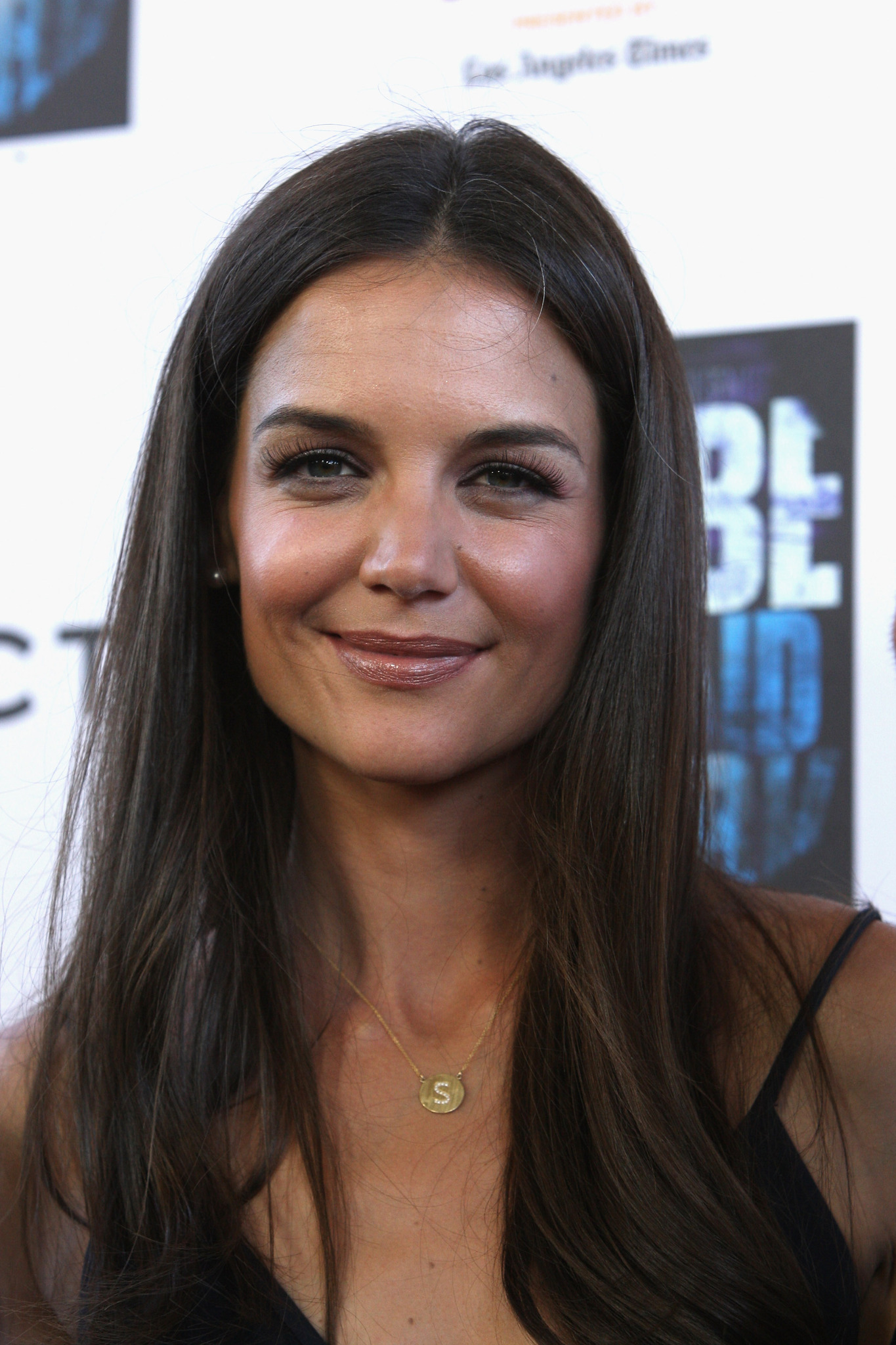 Katie Holmes at event of Nebijok tamsos (2010)