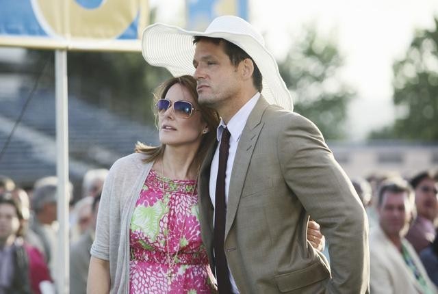 Still of Josh Hopkins and Christa Miller in Cougar Town (2009)