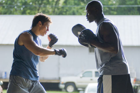 Still of Djimon Hounsou and Sean Faris in Never Back Down (2008)