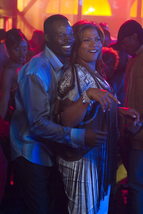 DJIMON HOUNSOU and QUEEN LATIFAH star as Joe and Gina in MGM Pictures' comedy BEAUTY SHOP.
