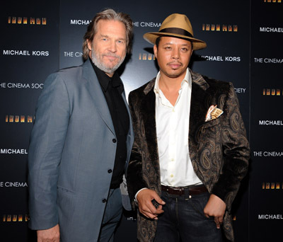 Jeff Bridges and Terrence Howard at event of Gelezinis zmogus (2008)