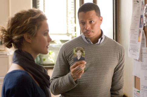 Still of Terrence Howard and Keri Russell in August Rush (2007)