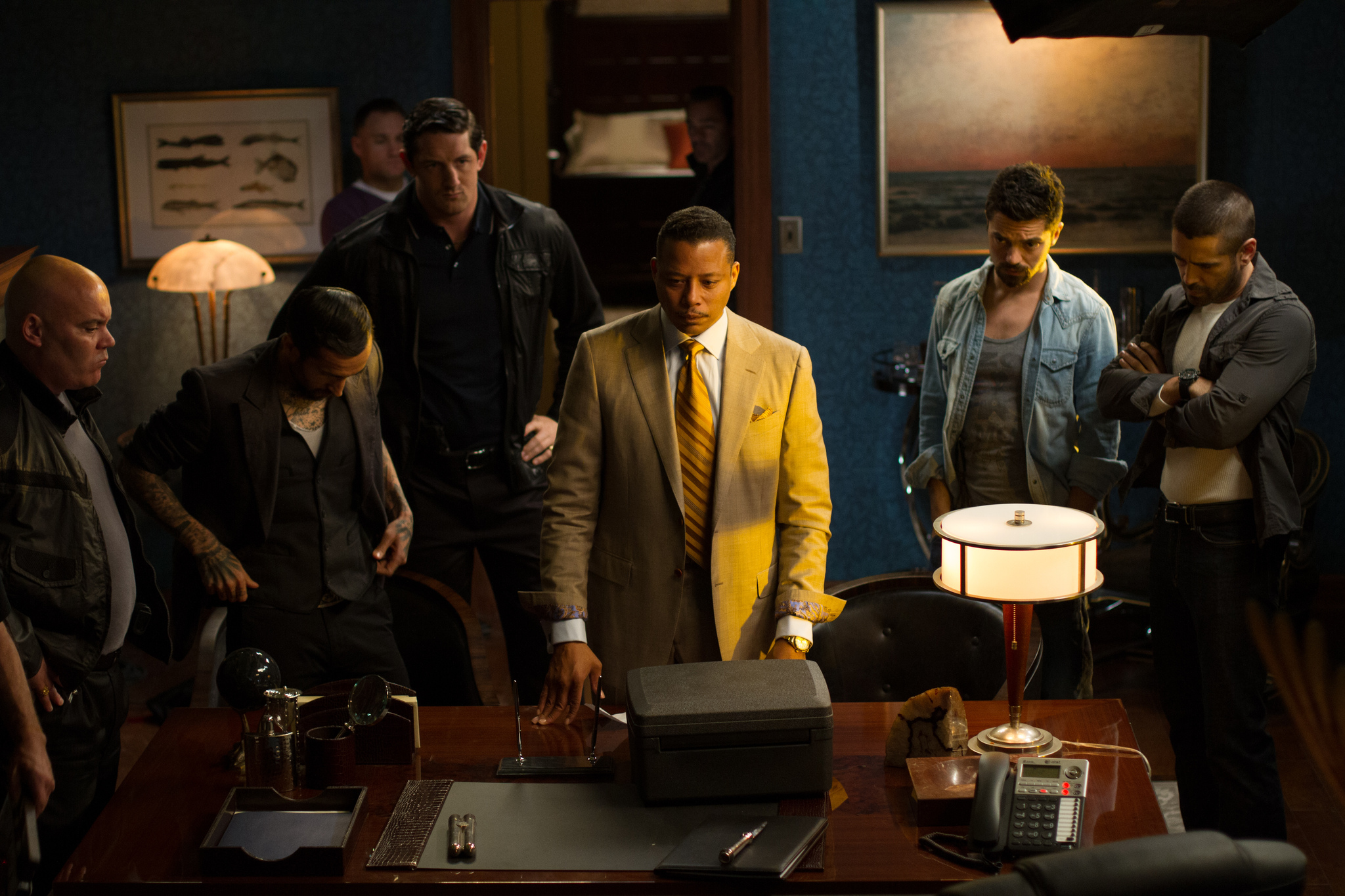 Still of Terrence Howard, Colin Farrell, Dominic Cooper and Luis Da Silva Jr. in Pasmerktas mirti (2013)