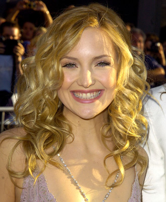 Kate Hudson at event of Raising Helen (2004)