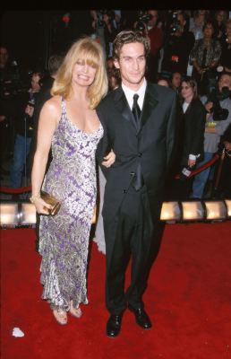 Goldie Hawn and Oliver Hudson