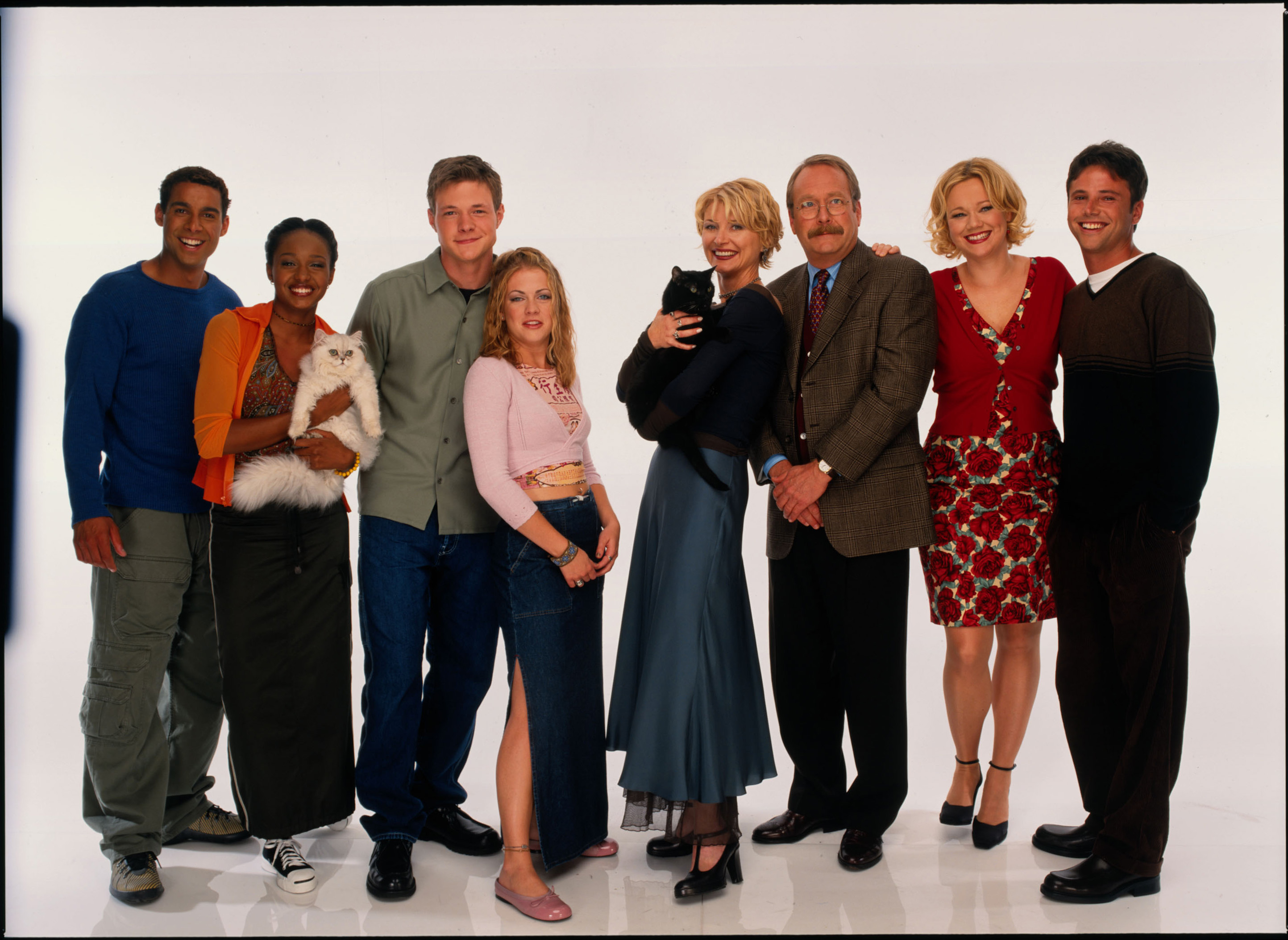 Still of Melissa Joan Hart, Jon Huertas, Caroline Rhea, China Shavers, Beth Broderick, David Lascher, Martin Mull and Nate Richert in Sabrina, the Teenage Witch (1996)