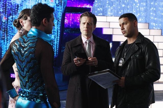 Still of Jon Huertas, Seamus Dever, Krishna Cole and Anna Lunberry in Kastlas (2009)