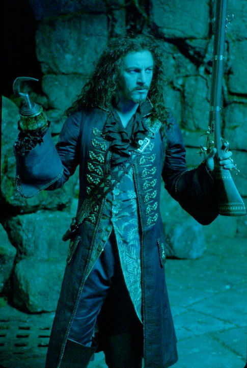 Still of Jason Isaacs in Peter Pan (2003)