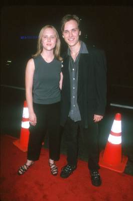 Jonathan Jackson at event of The Story of Us (1999)
