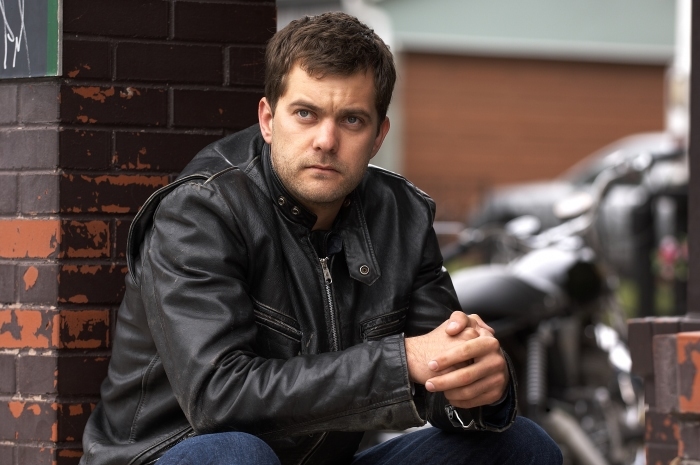 Still of Joshua Jackson in One Week (2008)