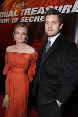 Joshua Jackson and Diane Kruger at event of National Treasure: Book of Secrets (2007)