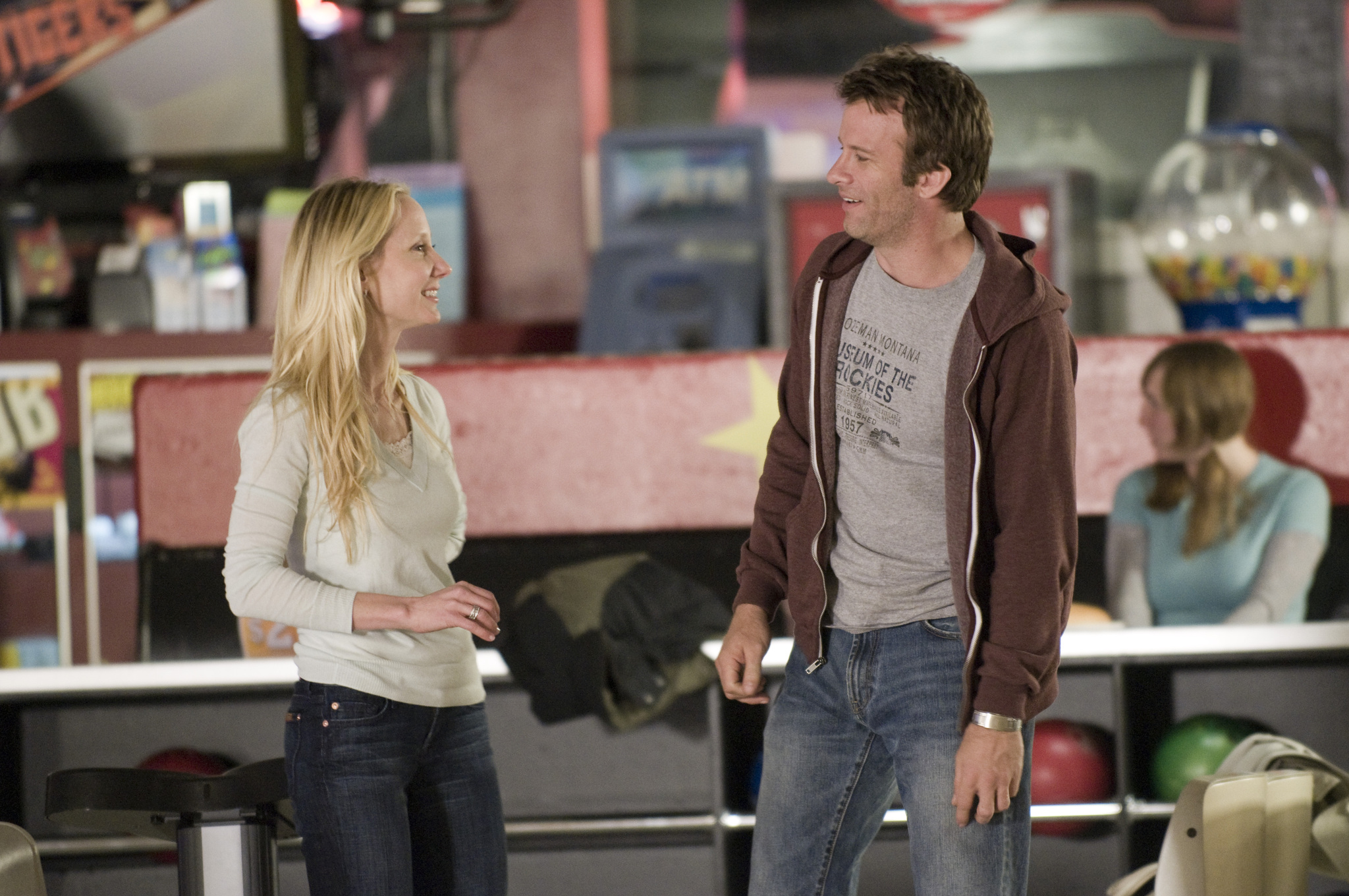 Still of Anne Heche and Thomas Jane in Hung (2009)
