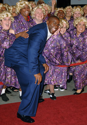 Magic Johnson at event of Big Momma's House 2 (2006)