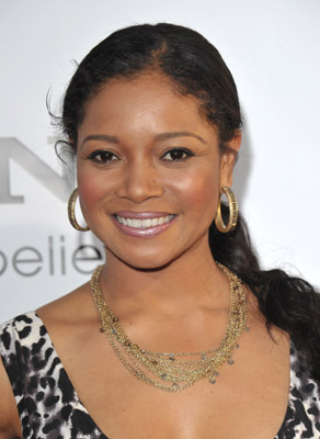 Tamala Jones at event of Death at a Funeral (2010)