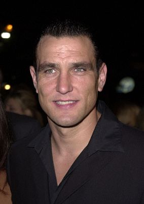 Vinnie Jones at event of Snatch. (2000)