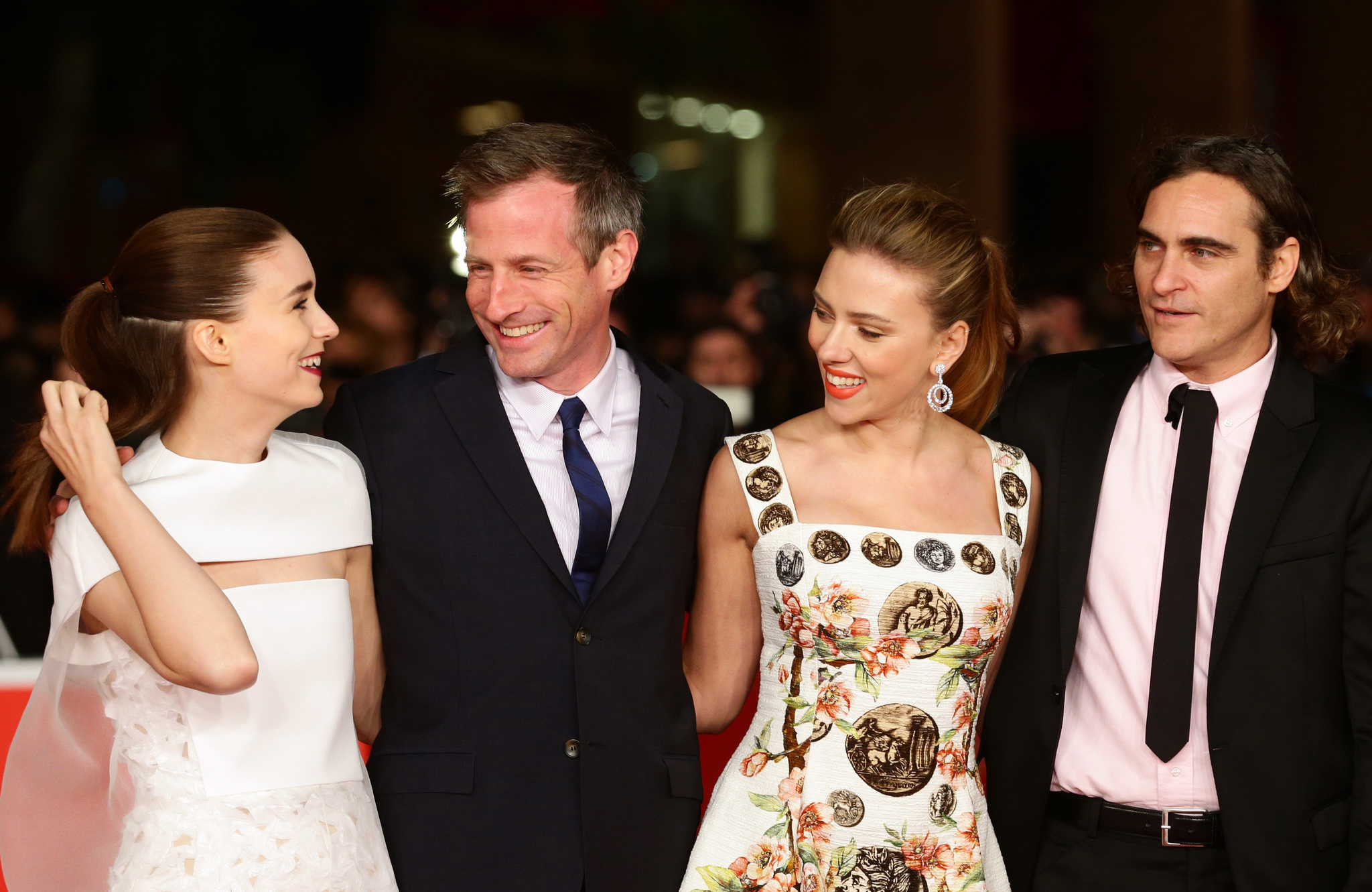 Joaquin Phoenix, Spike Jonze, Scarlett Johansson and Rooney Mara at event of Ji (2013)