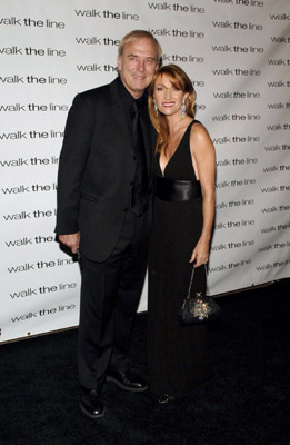 James Keach and Jane Seymour at event of Ties jausmu riba (2005)