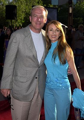 James Keach and Jane Seymour at event of Jurassic Park III (2001)